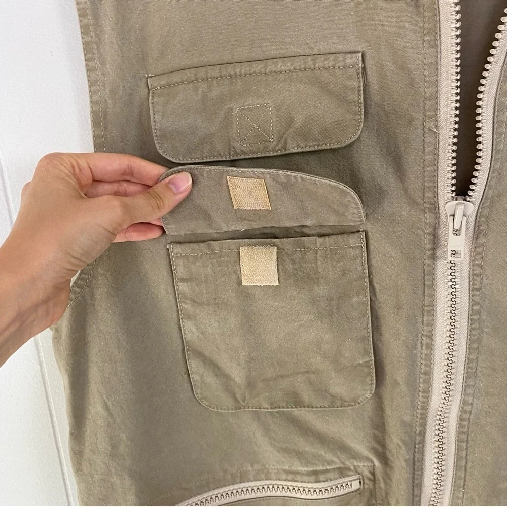 Banana Republic Vest Men’s L Vintage Brown Hong Kong Pockets‎ Zip Fishing Safari